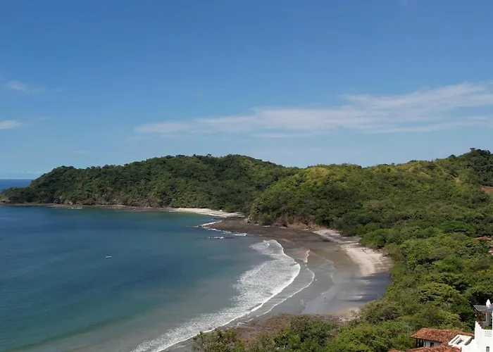 Paseo Divino At Catalinas Playa Danta